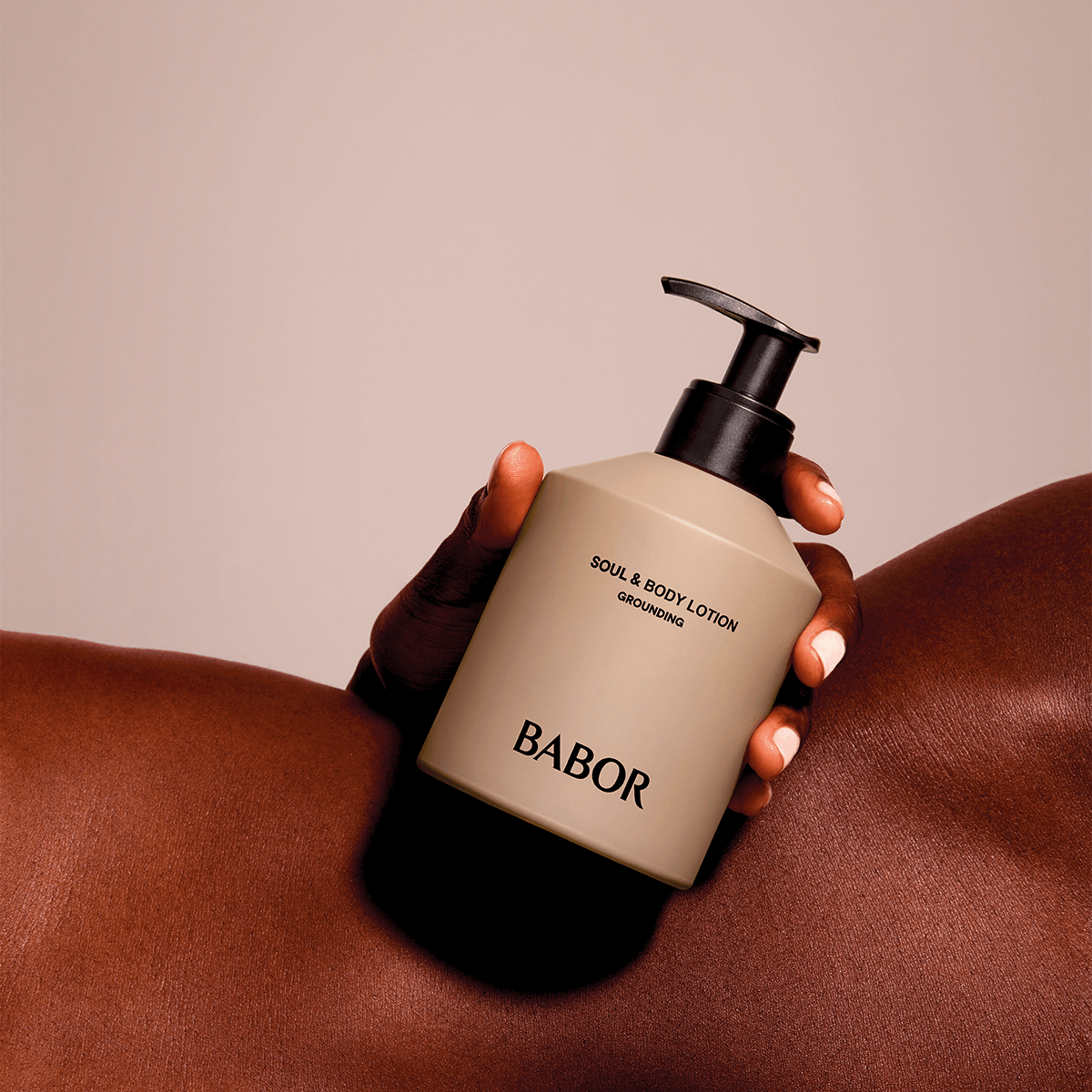 Soul &amp; Body Lotion Grounding - Babor | Carteb